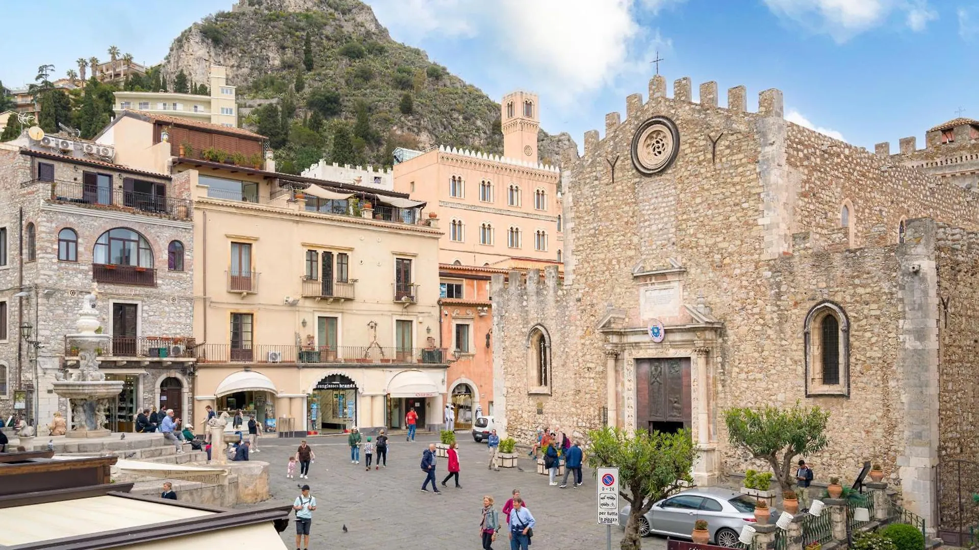 Al Duomo Rooms & Flats Taormina Italy